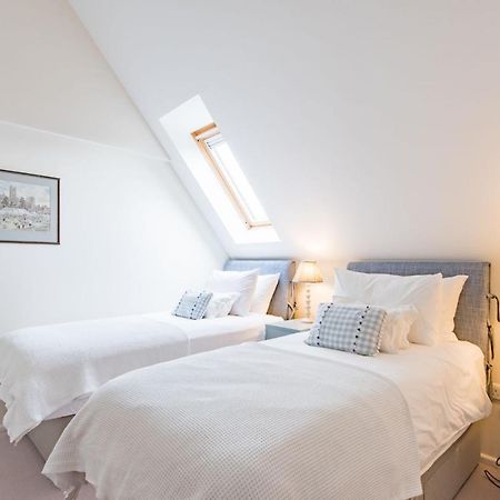 The Loft At Emperor Court By Bloom Stays Canterbury Exterior foto