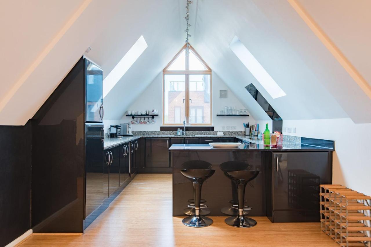 The Loft At Emperor Court By Bloom Stays Canterbury Exterior foto