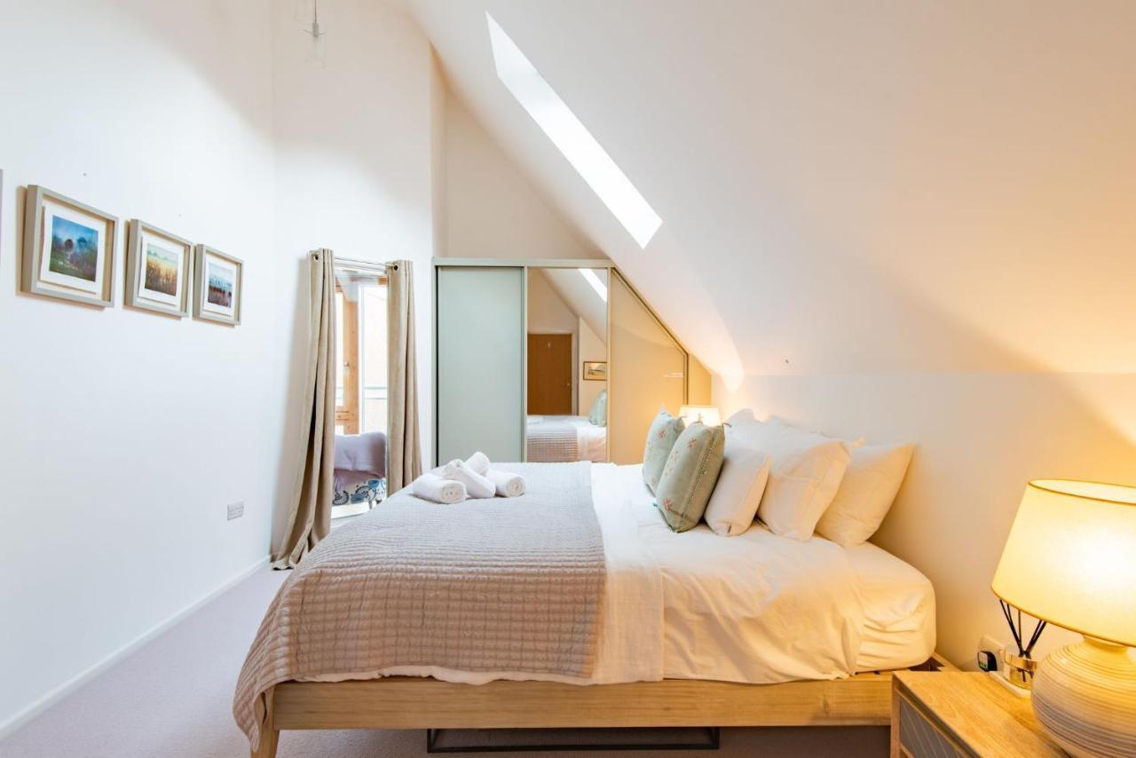 The Loft At Emperor Court By Bloom Stays Canterbury Exterior foto